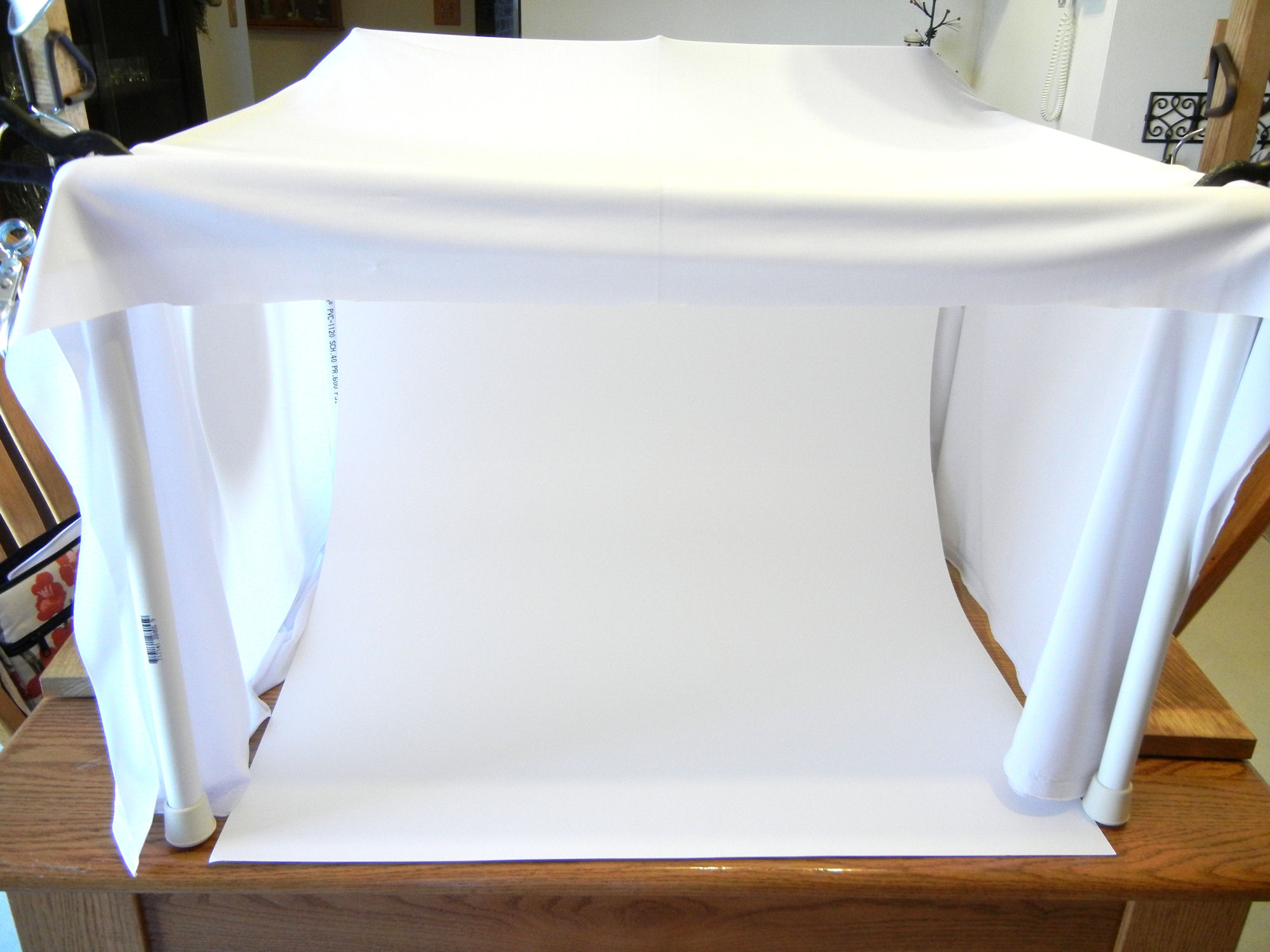 Making your own light box for product photography – Judy Nolan